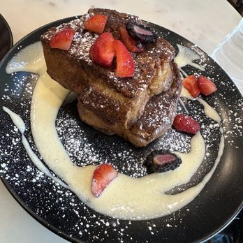 Blvd Cafe - Braided Brioche French Toast - Cafes Near Me - Sarasota, Florida Blvd Cafe - Braided Brioche French Toast - Cafes Near Me - Sarasota, Florida