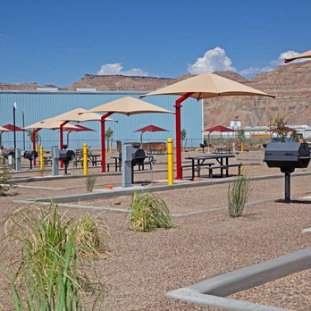 Lake Powell Gateway RV Resort - Toadstools Row - RV Parks Near Me - Big Water, Utah Lake Powell Gateway RV Resort - Toadstools Row - RV Parks Near Me - Big Water, Utah