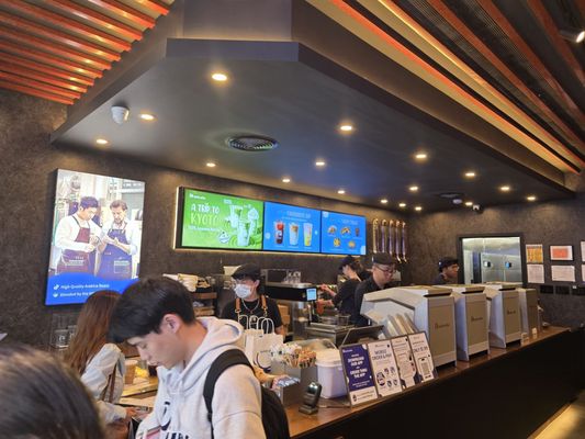 Luckin Coffee by null