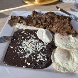 Fonda La Taquiza - Huevos rancheros