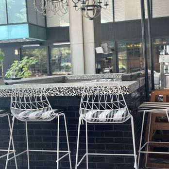 Grazie Nonna - Outside bar dining - Italian Near Me - Washington, DC, District of Columbia