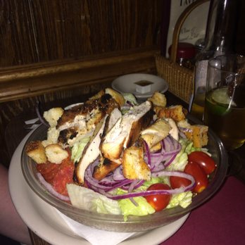 Ralph's Tavern - Salad with chicken - Italian Near Me - Albany, New York