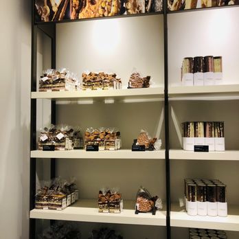 Läderach - Laderach - Chocolatiers & Shops Near Me - Houston, Texas Läderach - Laderach - Chocolatiers & Shops Near Me - Houston, Texas