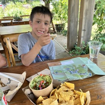 Bluewater Cocina - Guac - Tacos Near Me - Middleburg, Virginia Bluewater Cocina - Guac - Tacos Near Me - Middleburg, Virginia