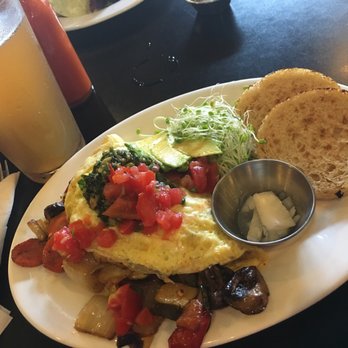 The Booch Bar - Delicious roasted veggie omelet & coconut chai boocha - Breakfast & Brunch Near Me - Hilo, Hawaii The Booch Bar - Delicious roasted veggie omelet & coconut chai boocha - Breakfast & Brunch Near Me - Hilo, Hawaii