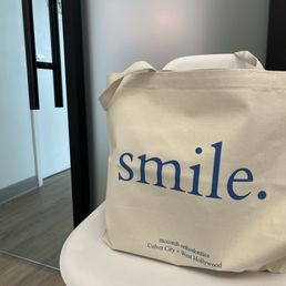 Welcome bag for first appointment to get your first trays Welcome bag for first appointment to get your first trays