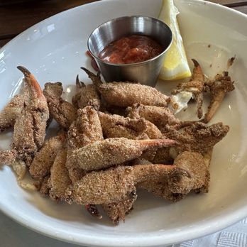 Velvet Pig - Good Crab-claws!! - Seafood Near Me - Mobile, Alabama Velvet Pig - Good Crab-claws!! - Seafood Near Me - Mobile, Alabama