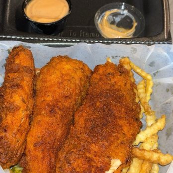 Byrd's Hot Chicken - Chicken TENDERS - Fast Food Near Me - Lombard, Illinois