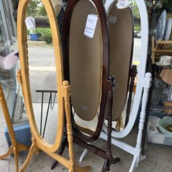 The Antique Company - Nice mirrors