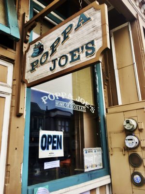 Poppa Joe's by null