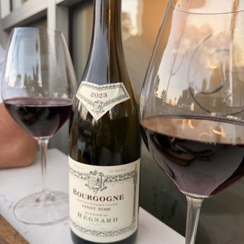 Cafe Ficelle - Pinot Noir - Sandwiches Near Me - Camarillo, California Cafe Ficelle - Pinot Noir - Sandwiches Near Me - Camarillo, California