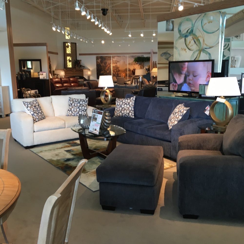 Rooms To Go - Furniture Stores Near Me - Jensen Beach, Florida
