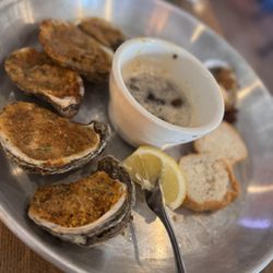 Pat's of Henderson - Chargrilled oysters