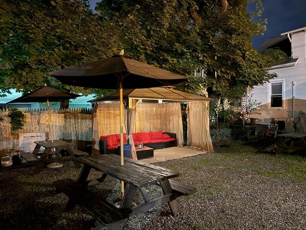 Social spots from Club Feathers