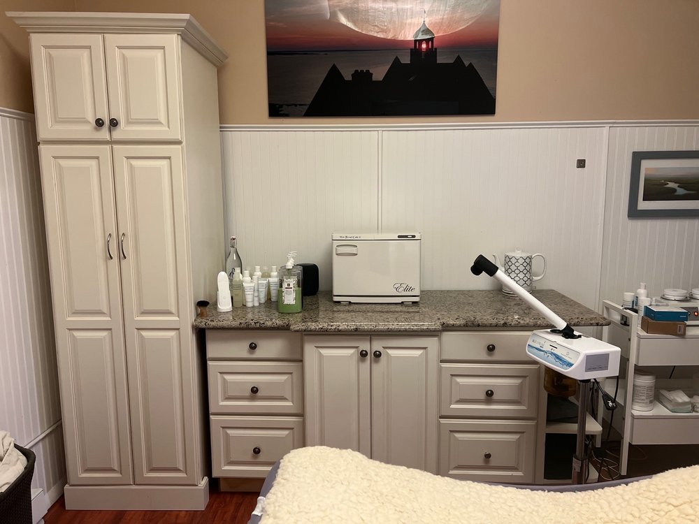 KITCHENS DIRECT Updated October 2024 49 Photos 1 Pier Marketplace