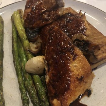 American Beech - Chicken with asparagus and chickpea cakes - Hotels Near Me - Greenport, New York