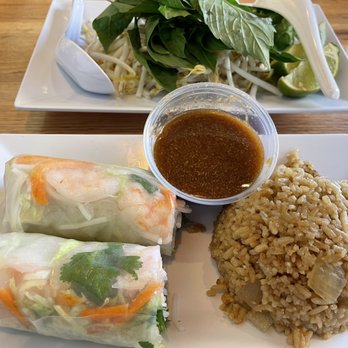 Lotus Restaurant - Shrimp Fresh Spring Rolls  and Chicken Fried Rice - Vietnamese Near Me - Minneapolis, Minnesota