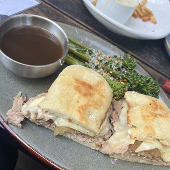 Eureka! - Roast beef sandwich with Broccolini - Burgers Near Me - Claremont, California
