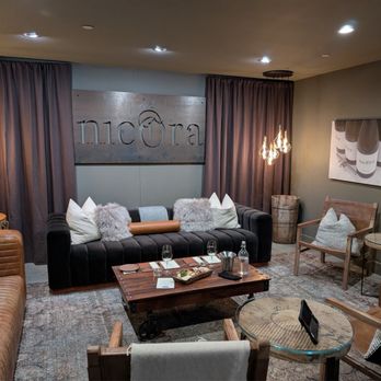 Nicora Winery - Back tasting lounge - Wineries Near Me - Paso Robles, California