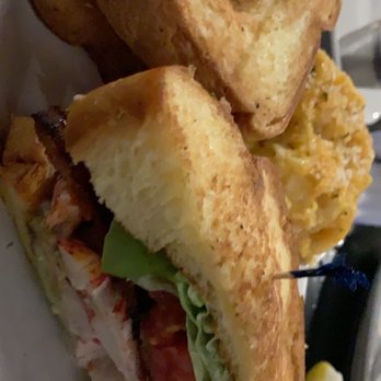 Coconuts - Lobster club - Seafood Near Me - Fort Lauderdale, Florida