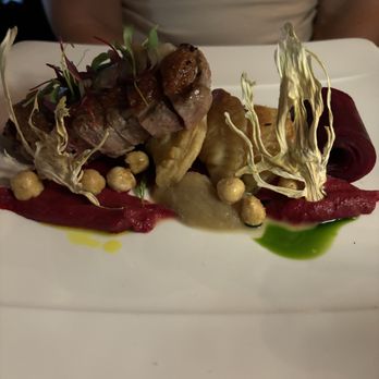 The Black Pearl - New American Near Me - Dunedin, Florida