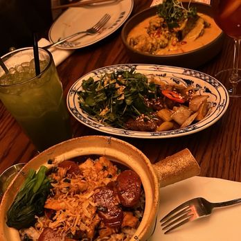 La Dong - Clay Pot Rice, Shaken Beef, Beef Short Ribs Curry - Vietnamese Near Me - New York, New York