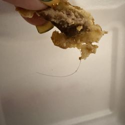 New York Pizza Kitchen - Hair burger