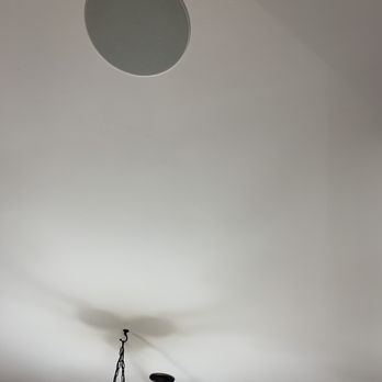 Rum AV Solutions - Rear in ceiling speakers - Home Theatre Installation Near Me - Ashburn, Virginia
