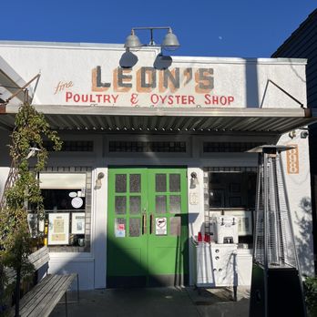 LEON’S FINE POULTRY AND OYSTERS - Updated May 2024 - 1961 Photos & 1268