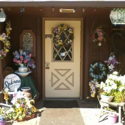 Puskas Family Flowers