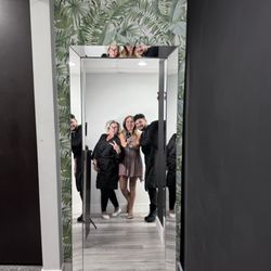 Makeup Factory - Hair appointments are so fun with Cesar!