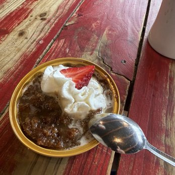Edom Log Cabin - Cinnamon roll bread pudding. - Comfort Food Near Me - Edom, Texas
