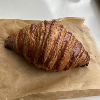 Eller Bakery - Sourdough croissant - Bakeries Near Me - Costa Mesa, California