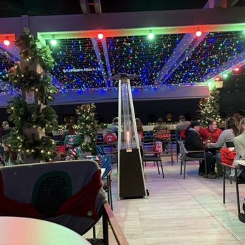 Floor 13 Rooftop Bar - Ready for the holidays - Cocktail Bars Near Me - Phoenix, Arizona
