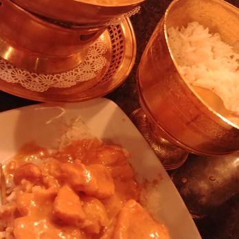 Nicky's Thai Kitchen - Massaman curry with tofu - Thai Near Me - Pittsburgh, Pennsylvania