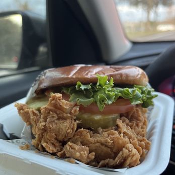 Winter Park Biscuit Co. - Crispy Chik Sandwich - Vegan Near Me - Orlando, Florida Winter Park Biscuit Co. - Crispy Chik Sandwich - Vegan Near Me - Orlando, Florida