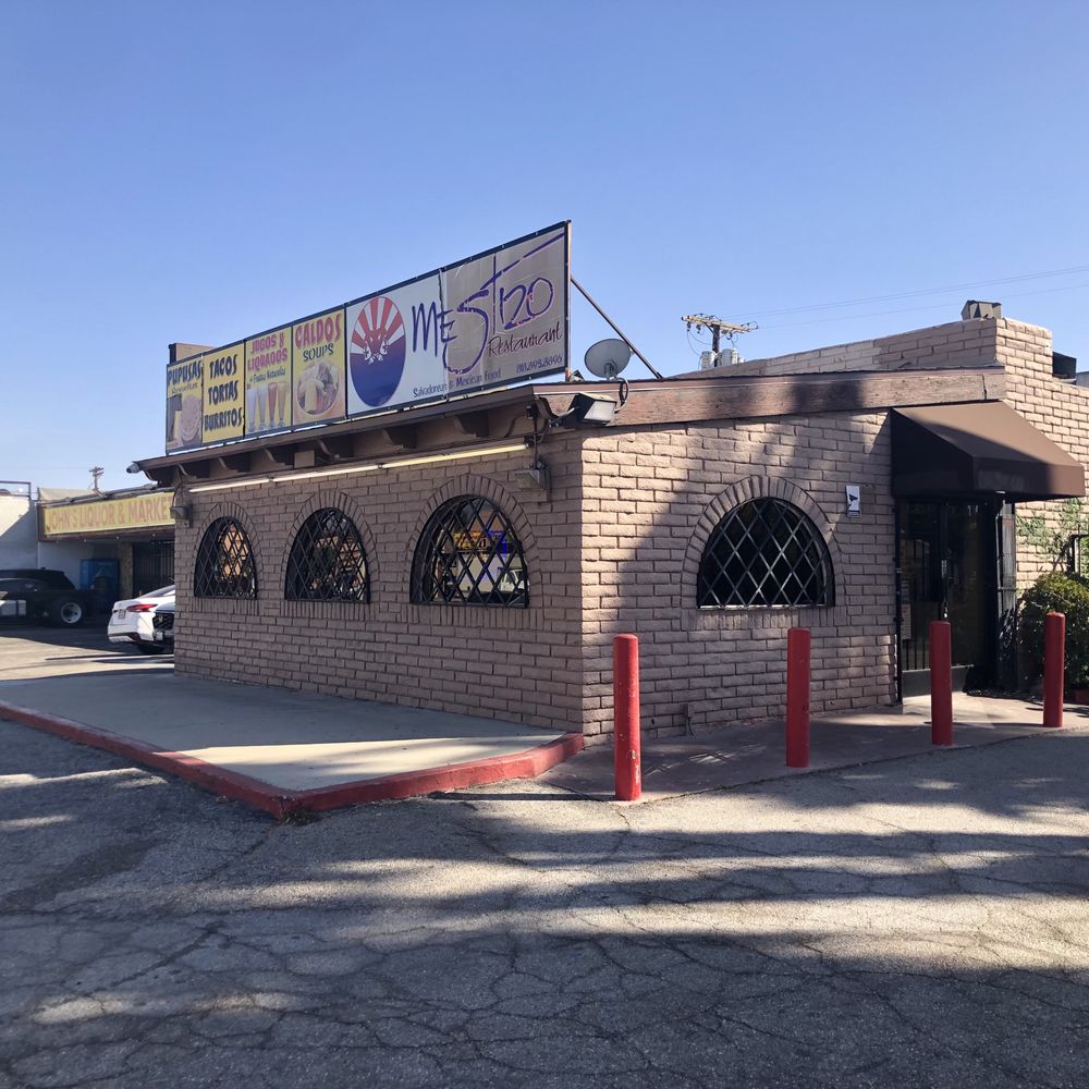 Mestizo Restaurant - Front of El Mestizo - Mexican Near Me - Mission Hills, California