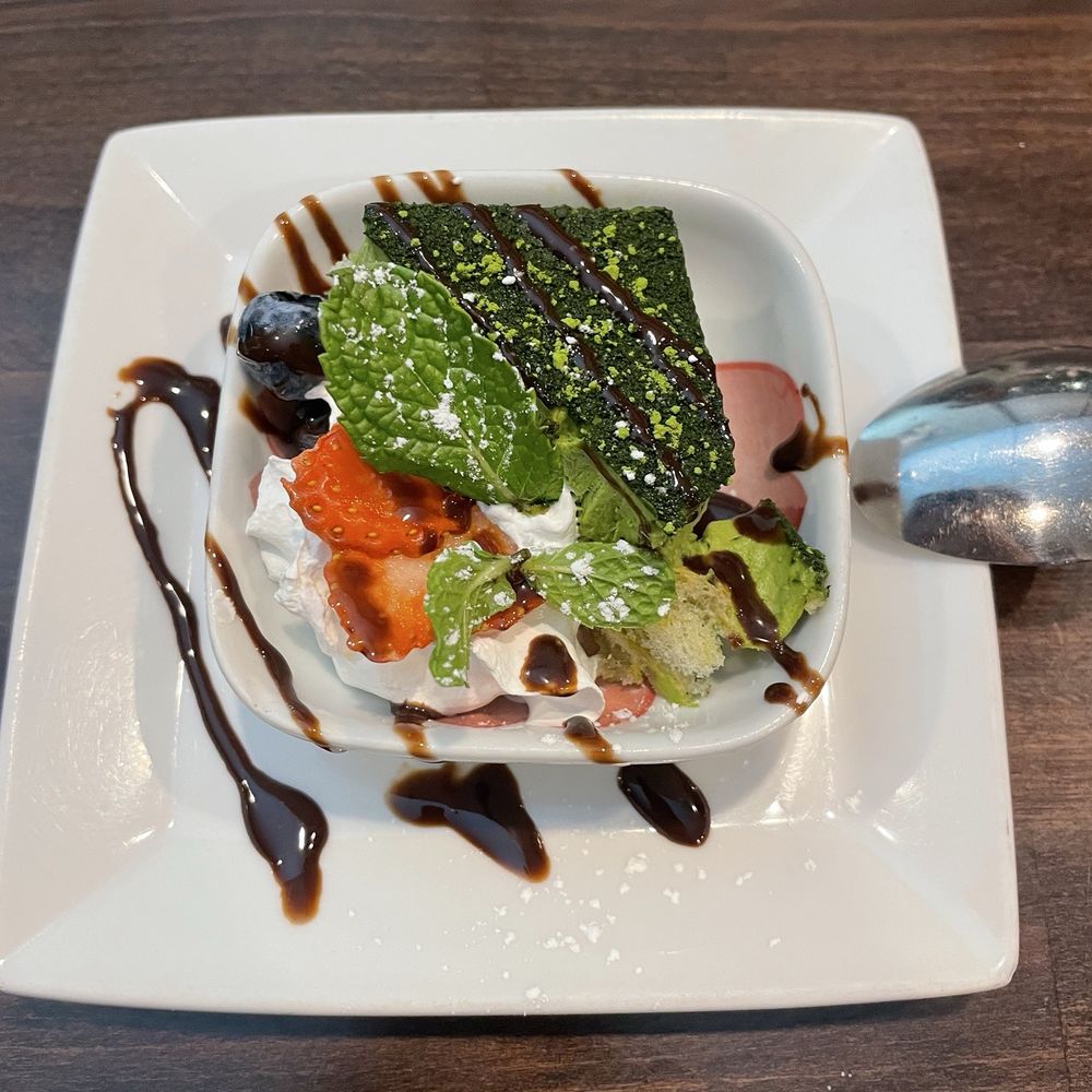 Fuji Sushi - Green Tea Tiramisu - Sushi Bars Near Me - Seattle, Washington
