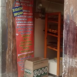 Don Sazón panadería - Caminado por Alonso veras este letrero y ahí es la panadería