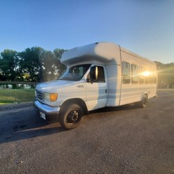 United Automotive Service Center