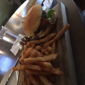 Third Street Social - Burger w/ fries - Bars Near Me - Lee's Summit, Missouri Third Street Social - Burger w/ fries - Bars Near Me - Lee's Summit, Missouri