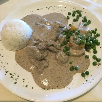 Lemon Tree Restaurant - Lomo a la Pimienta, if you love pepper, you will DRINK the sauce. - Latin American Near Me - Houston, Texas Lemon Tree Restaurant - Lomo a la Pimienta, if you love pepper, you will DRINK the sauce. - Latin American Near Me - Houston, Texas