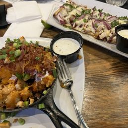 Buffalo Chicken Tots, and BBQ Chicken Flatbread. Buffalo Chicken Tots, and BBQ Chicken Flatbread.