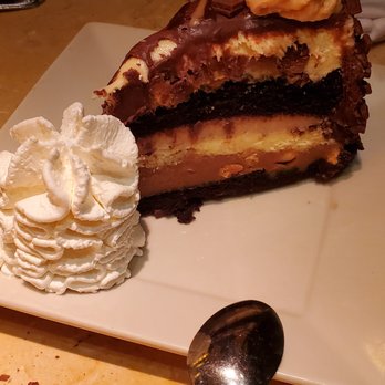 The Cheesecake Factory - Desserts Near Me - Hackensack, New Jersey