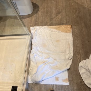 Hyatt Centric Faneuil Hall Boston - Issues with floor leaking dirty water - Hotels Near Me - Boston, Massachusetts