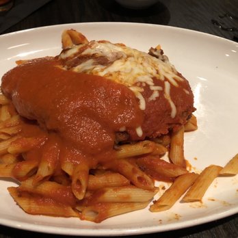 Red's Kitchen + Tavern - Chicken Parmesan - American Near Me - Peabody, Massachusetts