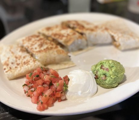 Los Amigos Bar & Grill by null