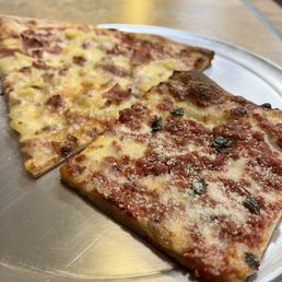 Grandma and Hawaiian slice Grandma and Hawaiian slice