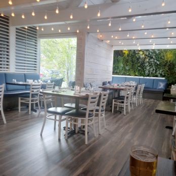 E+O Kitchen - Hyde Park - Back patio - Sushi Bars Near Me - Cincinnati, Ohio E+O Kitchen - Hyde Park - Back patio - Sushi Bars Near Me - Cincinnati, Ohio