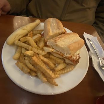 Pasghetti's - Chicken parmesan sandwich - Italian Near Me - Branson, Missouri